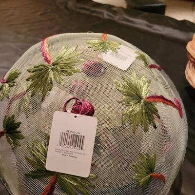 3 Sets of Baskets and basket lids