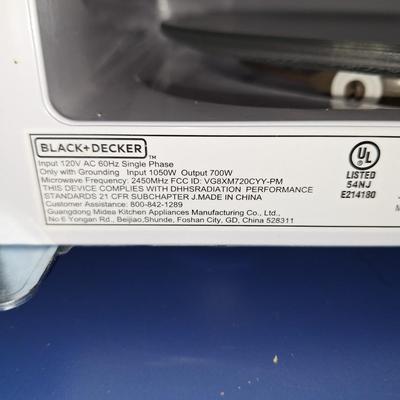 Black +Decker Microwave
