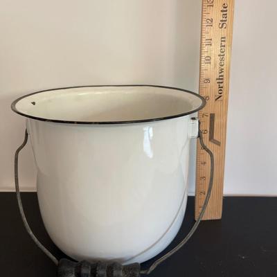 Enamelware pail with wood handle