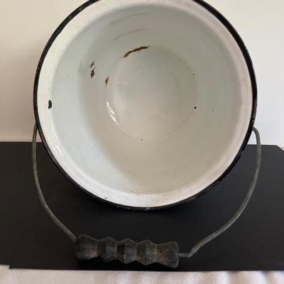 Enamelware pail with wood handle