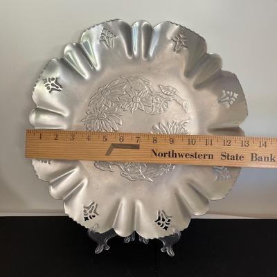 Ruffled Edge Aluminum Tray with cut outs