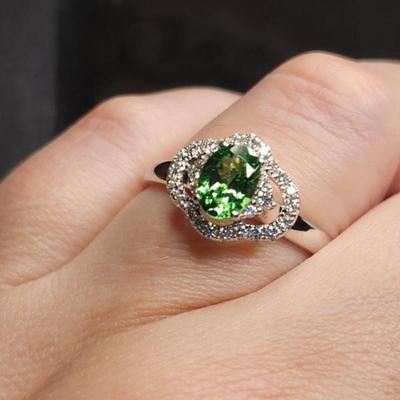 14k White Gold 1.39 Cttw Tsavorite Diamond Ring