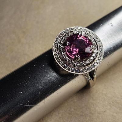 18k White Gold 3.5 Carat Mahenge Hot Pink Spinel Ring