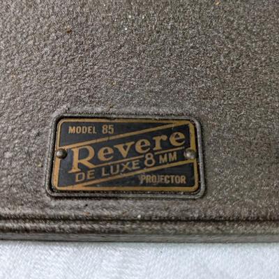 Vintage Revere EIGHT Model 85 Movie Film Projector W/ Case, Cord & Reel