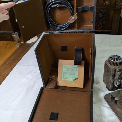 Vintage Revere EIGHT Model 85 Movie Film Projector W/ Case, Cord & Reel