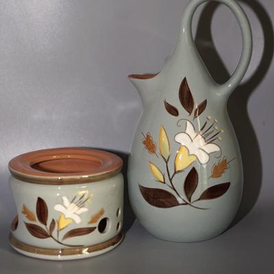 STANGLE PITCHER AND CANDLE HOLDER/ 1950'S COLORS /LILIUM LILIES AND LEAVES GREY BACKGROUND.