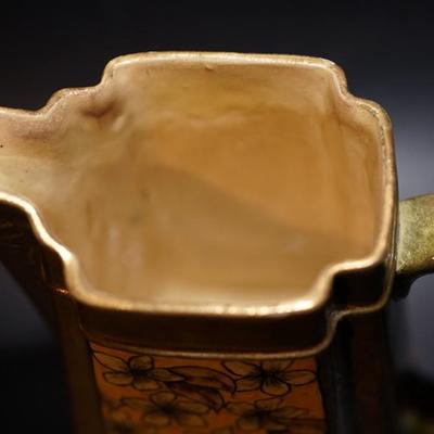 STUNNING PAULINE POTTERY PITCHER 6 1/2" W/ GOLD ACCENTS , DOGWOOD FLOWERS / CROWN MARK