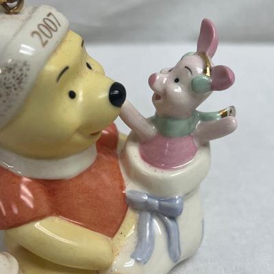 Lenox Disney Winnie The Pooh & Piglet Stocking Surprise 2007 Annual Ornament