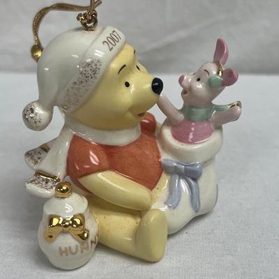 Lenox Disney Winnie The Pooh & Piglet Stocking Surprise 2007 Annual Ornament