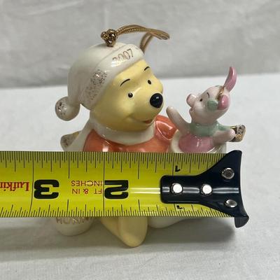 Lenox Disney Winnie The Pooh & Piglet Stocking Surprise 2007 Annual Ornament