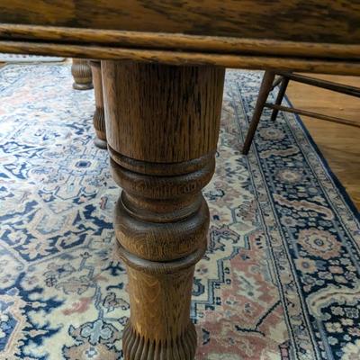 Antique Solid Oak Dining Table w/ 4 Leaves