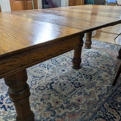 Antique Solid Oak Dining Table w/ 4 Leaves