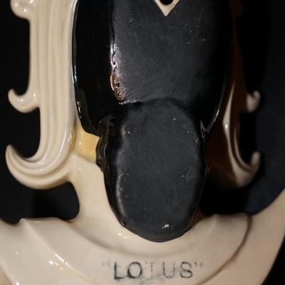 CERAMIC ARTS STUDIO WALL POCKETS "MANCHU AND LOTUS"