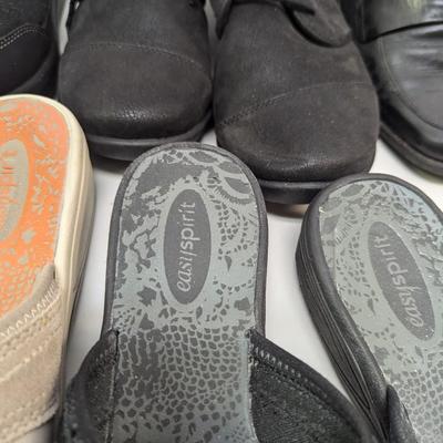 Women's Size 9 Wide/Medium Shoes