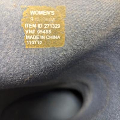 Women's Size 9 Boots
