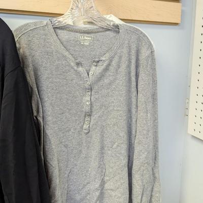 Women's L. L. Bean Shirts Size M/L/XL