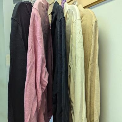 Women's L. L. Bean Shirts Size M/L/XL