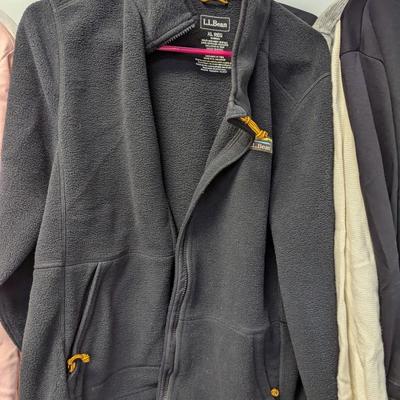 Women's L. L. Bean Shirts Size M/L/XL
