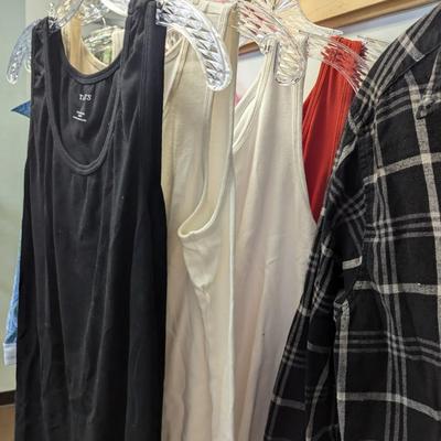 Women Blouses/Shirts Size M/L