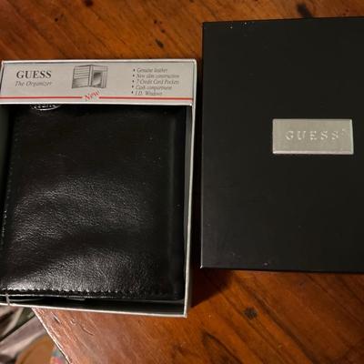 Vint. & Contemp. Mens Accessories Lot - Hats, Belts, Slippers etc.