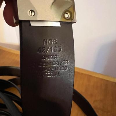 Vint. & Contemp. Mens Accessories Lot - Hats, Belts, Slippers etc.