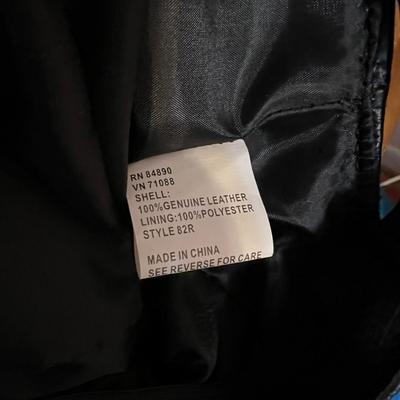Vint. & Contemp. Mens Accessories Lot - Hats, Belts, Slippers etc.