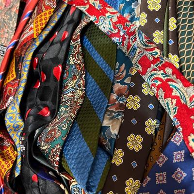 Huge Vintage Mens Ties Lot