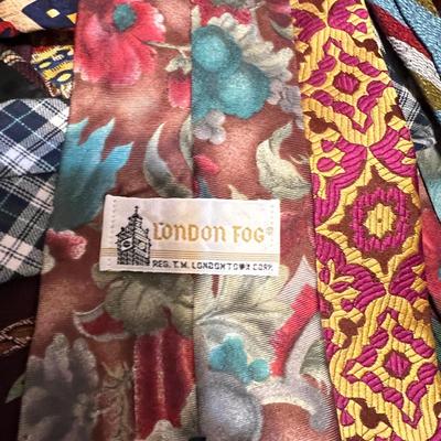 Huge Vintage Mens Ties Lot