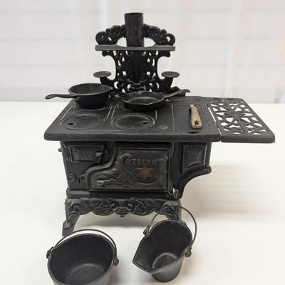 Crescent Made In USA Salesman Sample Stove