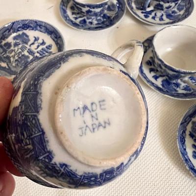 Antique Vintage Blue Willow Japanese Porcelain Lot