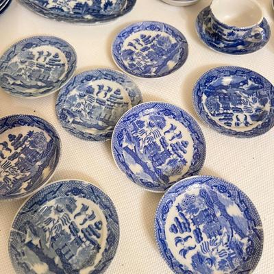 Antique Vintage Blue Willow Japanese Porcelain Lot