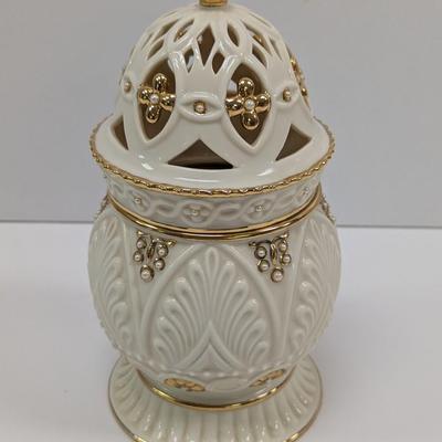 Lenox Illuminations Florentine & Pearl Domed Candle Jar
