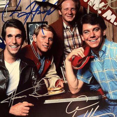 Happy Days cast signed photo