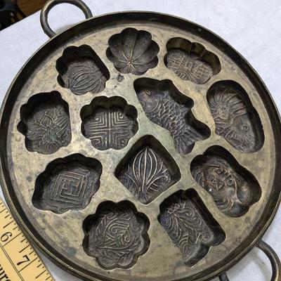 Antique Brass Copper kueh Boluh Mould