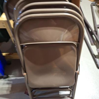 12 Folding metal chairs