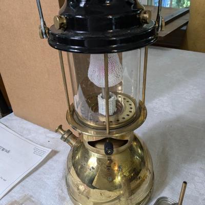 NIB Scarce Willis and Bates ( Vapalux) M1B Brass