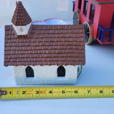 Holiday lot, including Christmas Ceramic Village Churches