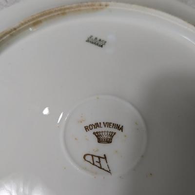 2 Vintage Royal Vienna Cabinet Plate Game Birds