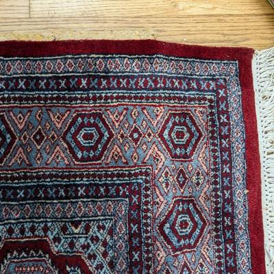 Stunning Turk Hand Woven Wool Rug