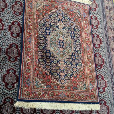 Stunning Turk Hand Woven Wool Rug