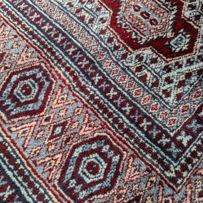 Stunning Turk Hand Woven Wool Rug