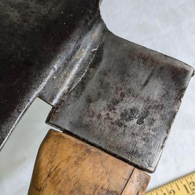 ANTIQUE COOPERS AXE OFFSET HEAD & HANDLE