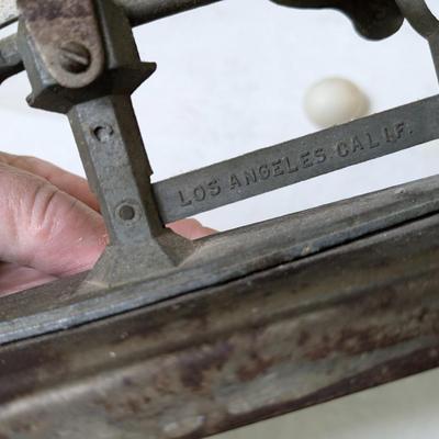 Vintage "Reliable" Egg Speed Accuracy Scale