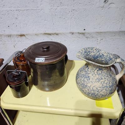 lot of 4 pieces Robinson Ransbottom Pottery Roseville Ohio Blue Sponge Pitcher , Stoneware Crock w Lid