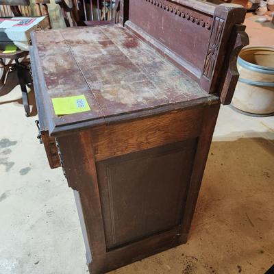 Antique Dry Sink Cabinet 31x17x28