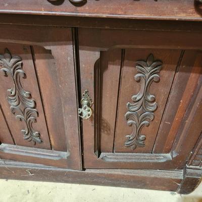 Antique Dry Sink Cabinet 31x17x28