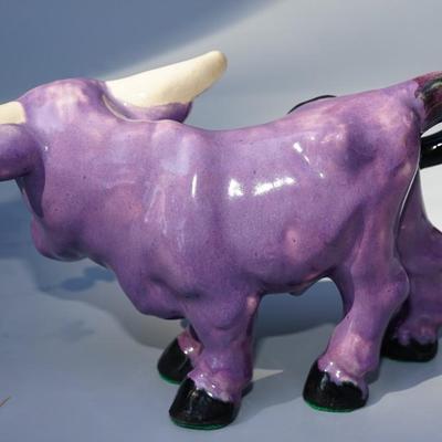 BRAYTON POTTERY OF LAGUNA CALIFORNIA 1950'S BULL, COW AND CALF PURPLE COWS