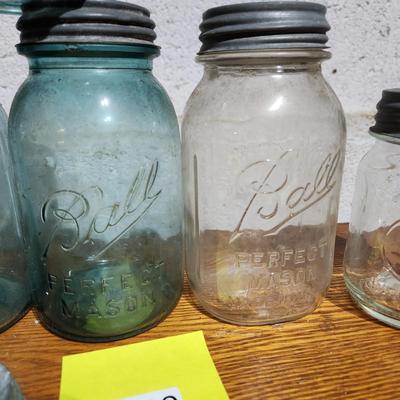 Lot of Ball Mason Jars w Zinc Tops 1,2,4,6