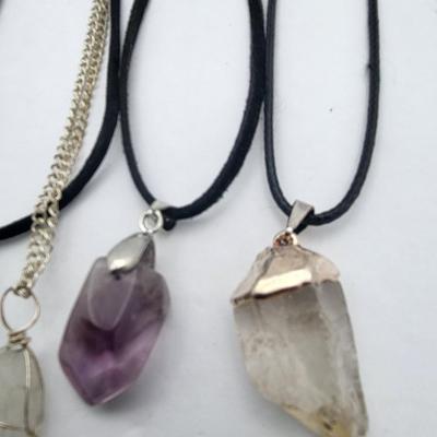 Various Healing Quartz Stone Necklaces