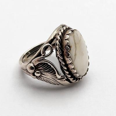 Rings & Pendants - Black & White Stones